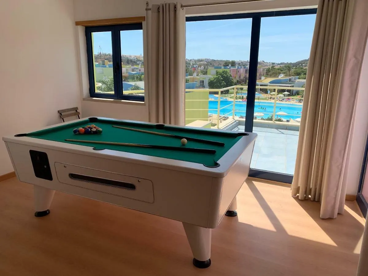 알부페이라 Penthouse 160Sqm Wide Terraces Pool View & Private Hot Tub & Parking 아파트