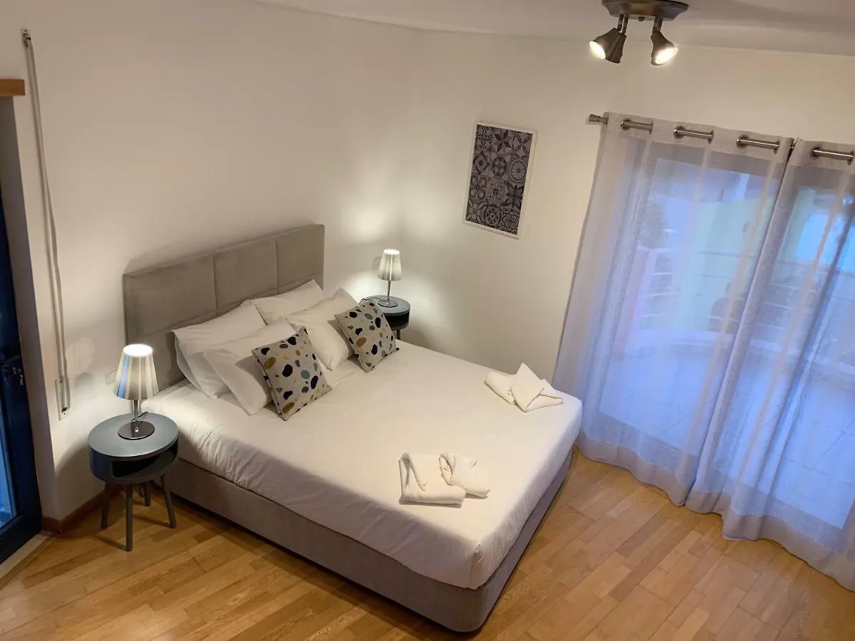 Penthouse 160Sqm Wide Terraces Pool View & Private Hot Tub & Parking Apartment Albufeira